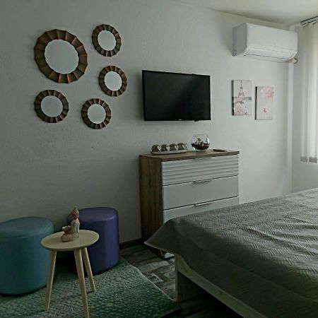 Lucic Guesthouse Cetinje Exteriör bild